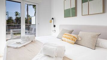 2 bedrooms, iron/ironing board, travel cot, free WiFi