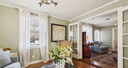 Coda Cottage: Cozy Cabin In Leiper's Fork Village