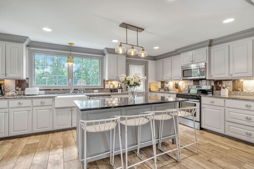 Pickers Cottage - Historic Leiper's Fork Retreat