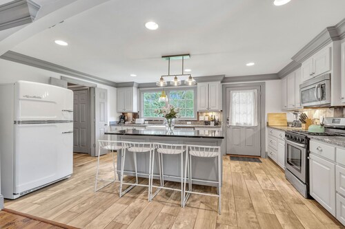 Pickers Cottage - Historic Leiper's Fork Retreat