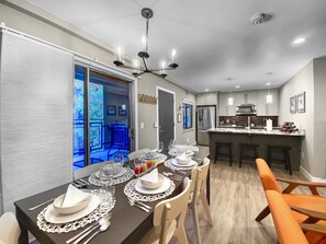 Dining - Edelweiss Mountain Dream! Walk to PC Ski Lifts! Community Pool and Hot Tub! (Park City)