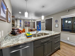 Interior - Edelweiss Mountain Dream! Walk to PC Ski Lifts! Community Pool and Hot Tub! (Park City)