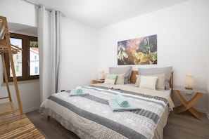 2 habitaciones, tabla de planchar con plancha y wifi gratis 