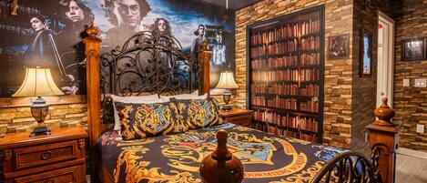 5 bedrooms, iron/ironing board, travel cot, WiFi