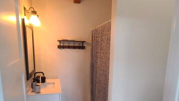 Towels, toilet paper