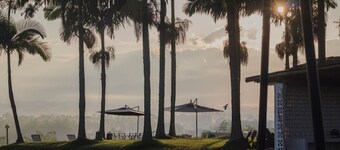 Hotel Rancho Eden