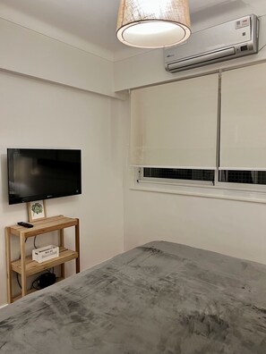 2 slaapkamers, een strijkplank/strijkijzer, wifi, beddengoed