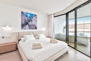 2 bedrooms, in-room safe, iron/ironing board, free WiFi - Infinity 0.2 LUXE PARTIAL SEA VIEW 2B (Arona)