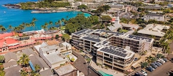Beautifully Furnished Downtown Kailua-Kona Hawaii Condo.