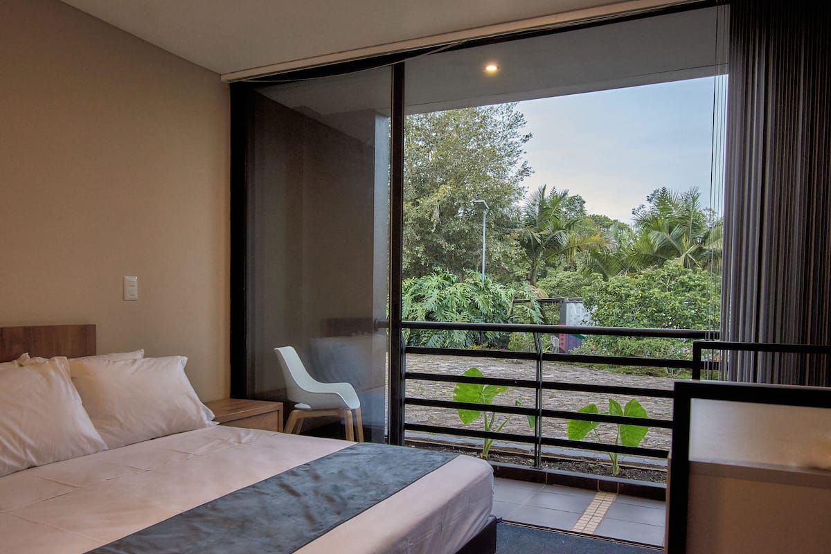 Business Room | 1 bedroom, free WiFi