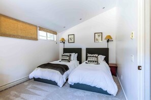3 slaapkamers, een bureau, wifi