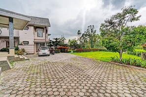 Bagian depan properti