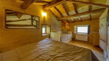 Cottage dành cho gia đình, 2 phòng ngủ, quang cảnh núi, cạnh núi | 2 phòng ngủ, bộ đồ giường cao cấp, nệm Select Comfort