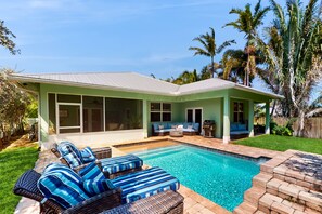 Pool - Newly built home with private pool, extensive backyard & firepit (Boynton Beach)