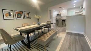 Dining room - East Point Atlanta Gem - Spacious 5br Retreat! (Atlanta)