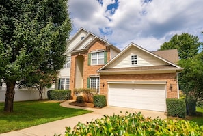 Exterior - Entire House Rental Charlotte, NC (Pineville)