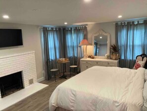 3 bedrooms, internet - Carols St. Pete/Gulfport 3 bed/2 bath (St. Petersburg)