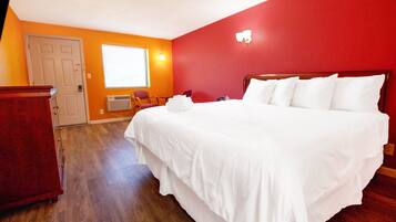 In-room safe, desk, free WiFi, bed sheets