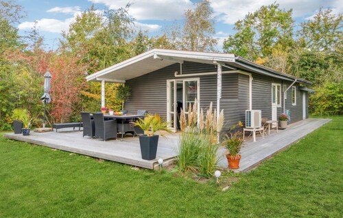 Amazing home in Gørlev with WiFi