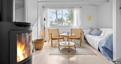 Nice home in Store Fuglede with WiFi