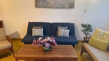 Chalet | Living area