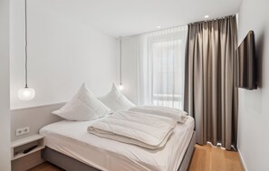2 bedrooms, free WiFi