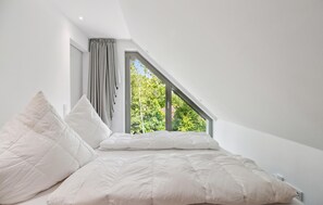 5 bedrooms, free WiFi