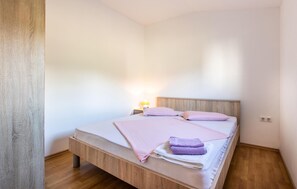 2 habitaciones, wifi gratis y ropa de cama 