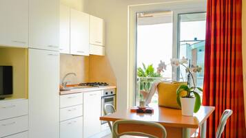 Kühlschrank, Herdplatte