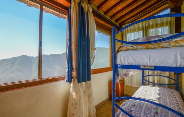 4 Schlafzimmer, kostenloses WLAN, Bettwäsche