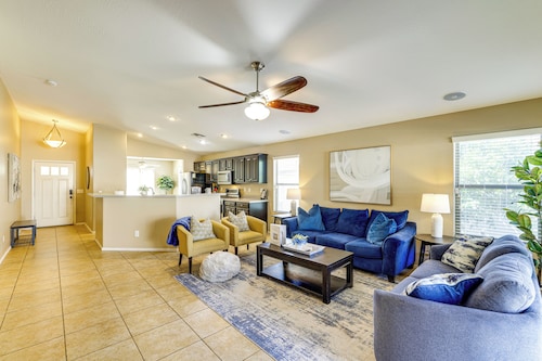 Heated Pool & Hot Tub at Home Near Luke AFB