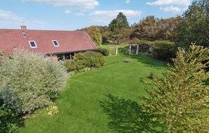 Property grounds - Beautiful home in Nykøbing M with WiFi (Nykøbing M)
