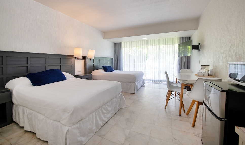 State Of The Arts Family Unit Best Location Beach & Pool - Cancún