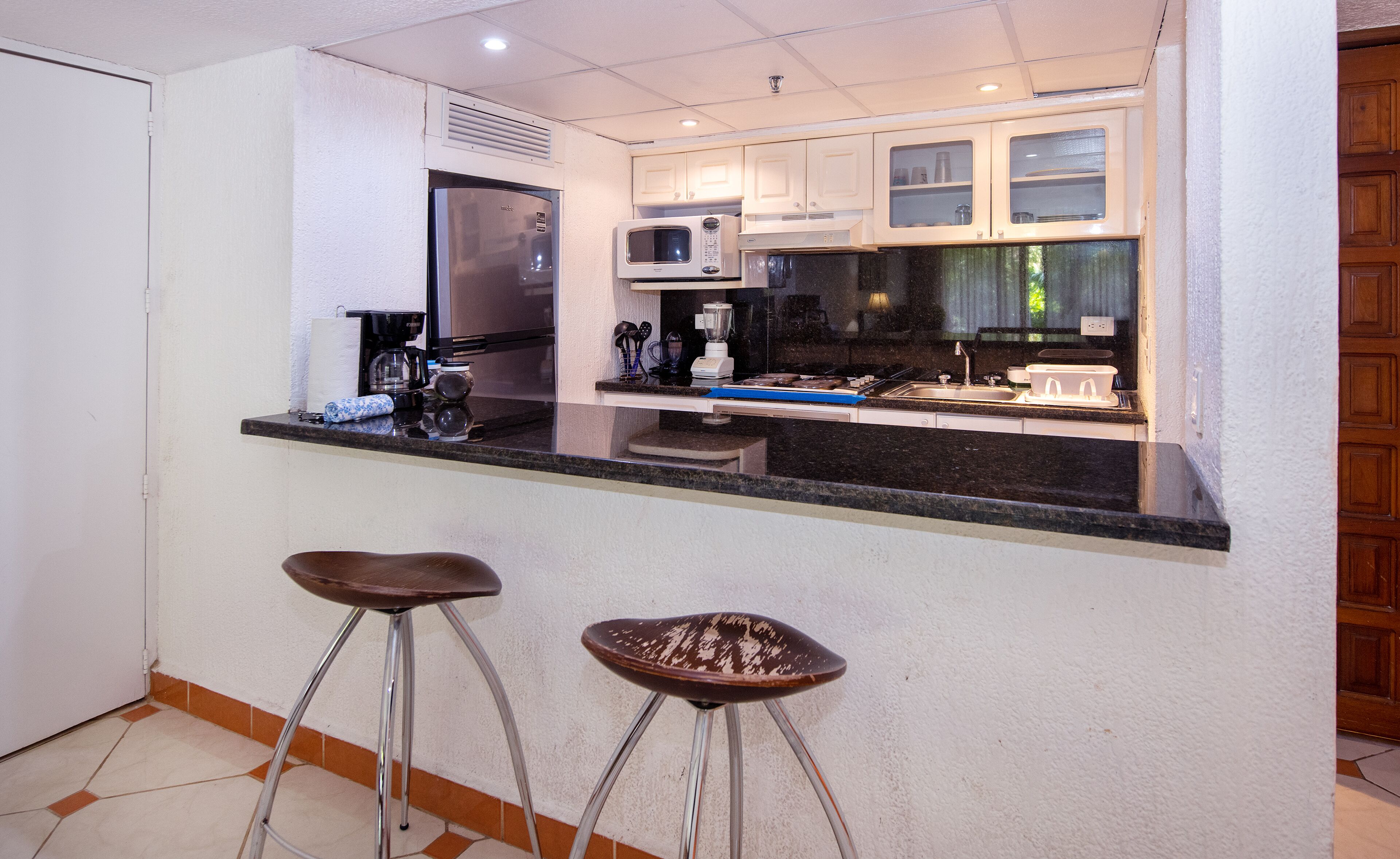 Microwave, stovetop