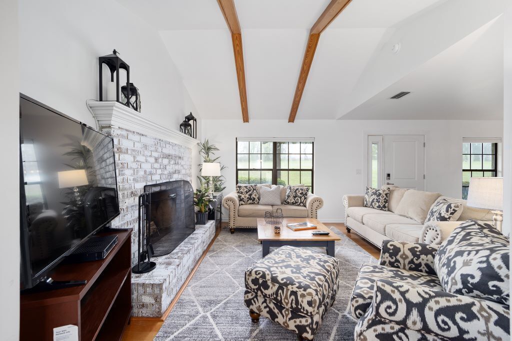 Condo Located Minutes from The World Equestrian Center!