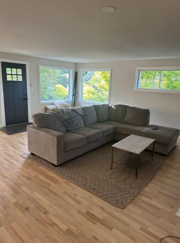 TV - A home away from home travel nurse discount
(Tacoma)