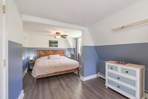 4 chambres, bureau, Wi-Fi gratuit, draps fournis