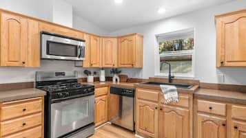 Fridge, microwave, oven, toaster