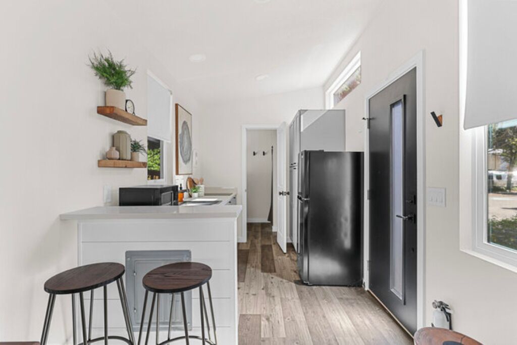 Fridge, microwave, stovetop, toaster