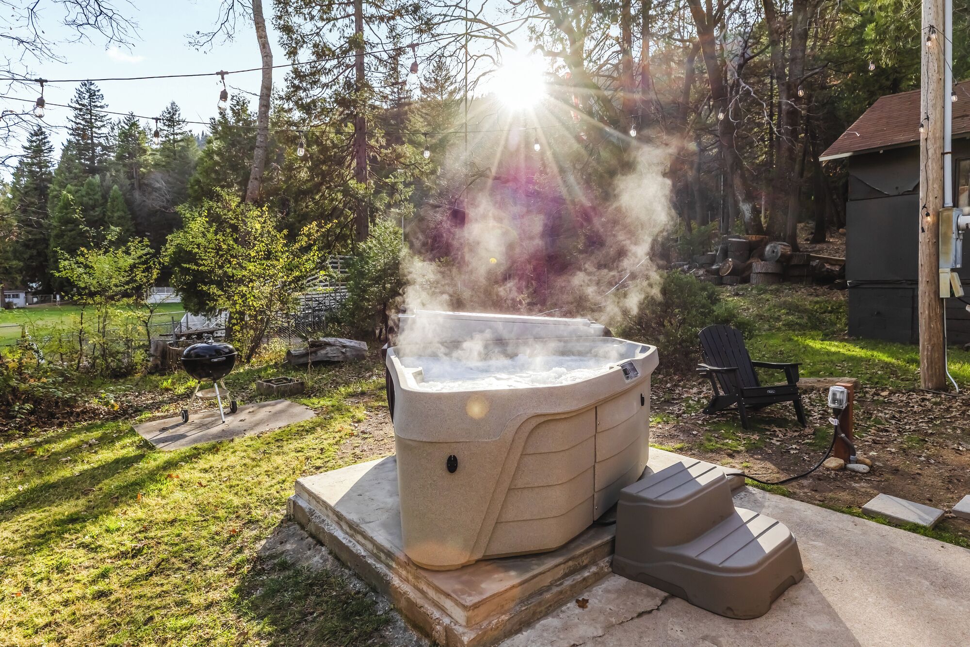 Tina de hidromasaje al aire libre