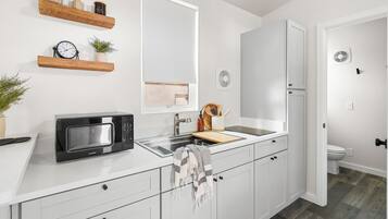 Fridge, microwave, stovetop, toaster