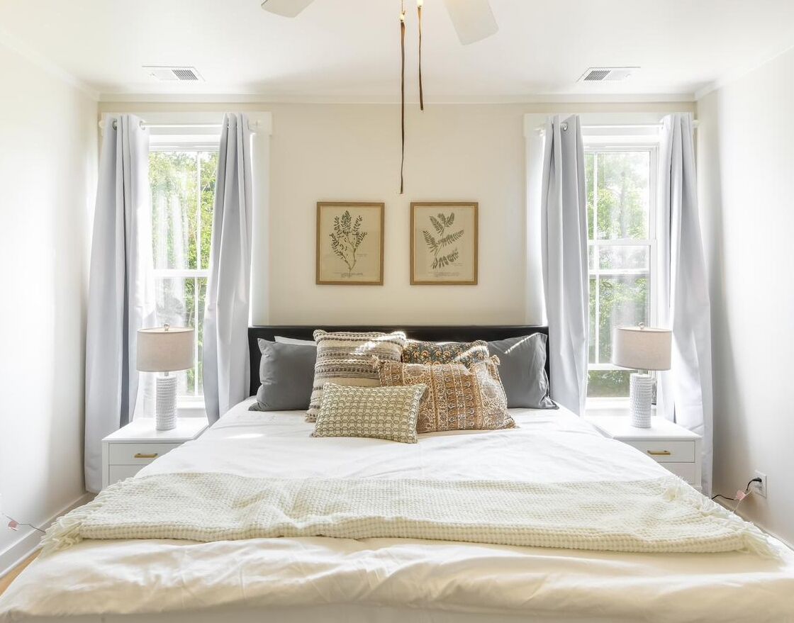 3 chambres, fer et planche à repasser, Wi-Fi, draps fournis