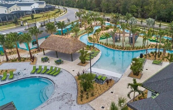 A heated pool - Modern 2BR close to Disney Free Waterpark (Kissimmee)