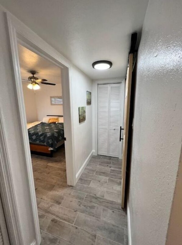 2 bedrooms, desk, free WiFi, bed sheets