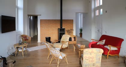 Maison Campagne Gers, au Coeur des Coteaux du Savès, Avec vue sur les Pyrénées