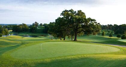 Cosmopolis in Forest Hills area. Next to Aberdeen/Hoquiam.