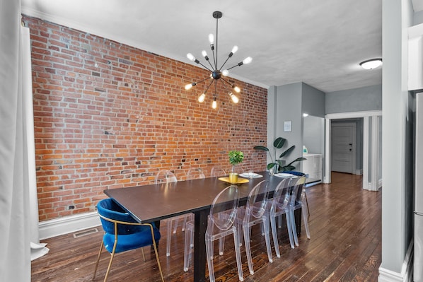 House, Multiple Beds, Patio, City View | Private kitchen