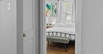 Botanical Bliss | JZ Vacation Rentals