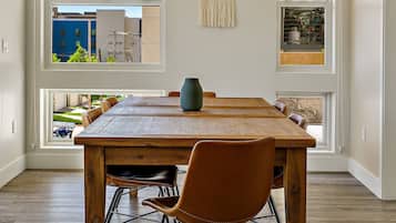 Condo, Multiple Beds, Patio, Mountain View (Unit 208) | Dining