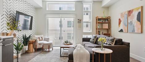 Condo, Multiple Beds, Kitchen, City View (2880(U307) EcoLoft City Views) | Living area | 40-cm TV with digital channels